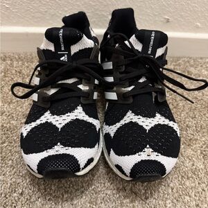 Marimekko women’s Black and White Patterned Ultraboost Adidas Sneakers
